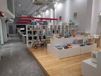 深化产教融合，共育设计英才——产品设计专业教师赴上海加思创新洽谈校企合作与展览展示服务